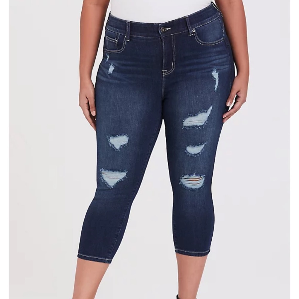 Bombshell Skinny Jean - Capri